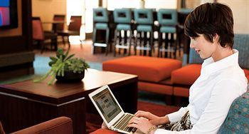 Hotel By Marriott Aksarben Village 3*