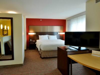By Marriott Aksarben Village 3*